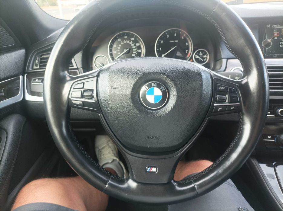 Продавам БМВ 528i 245к.с. M-PERFORMANS много добро състояние.