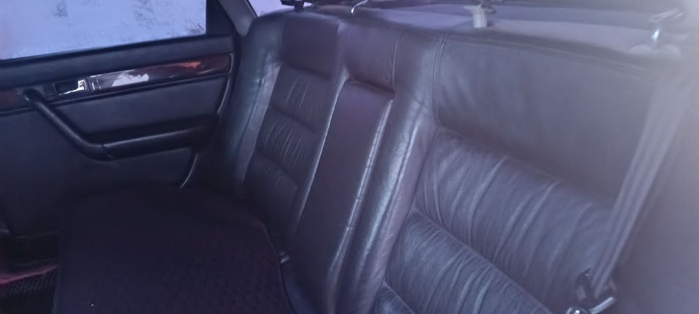 Продам Ауди 100 с4 полный привод.