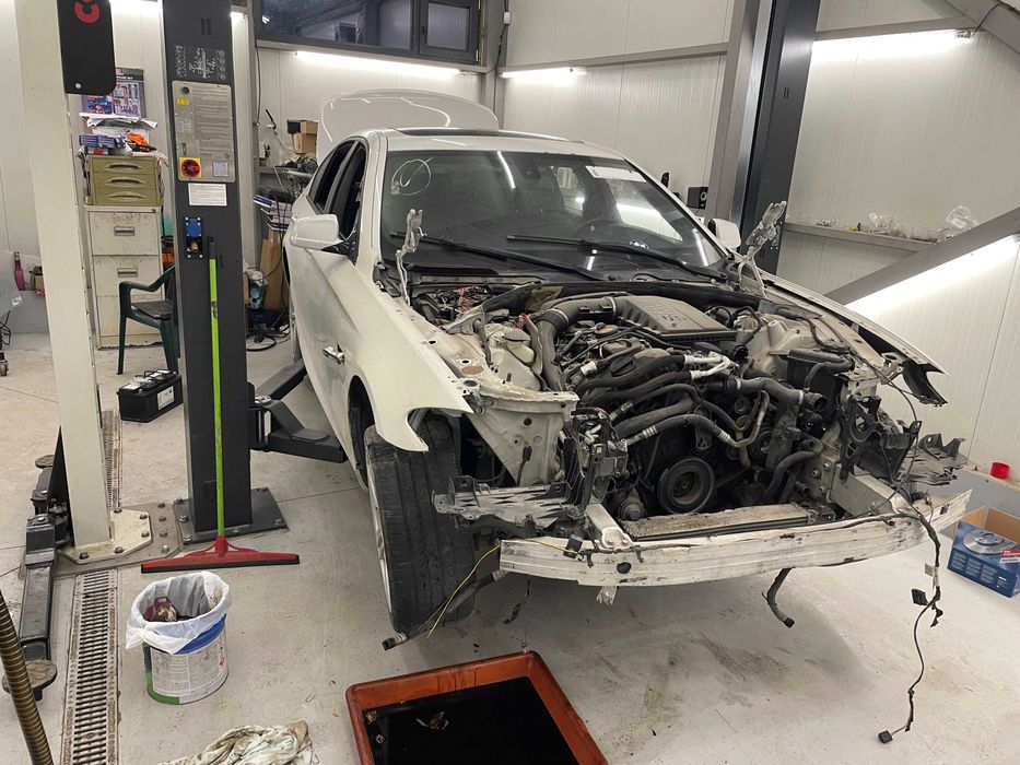BMW F10 535i на части