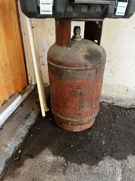 Продам газовый балон