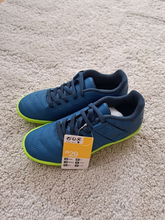 Нови Kipsta маратонки за футбол, 29 размер