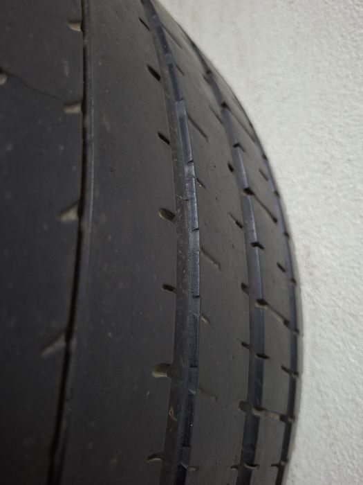 Гуми 325/30/20 и 285/40/20 Спорт Пакет Пирели