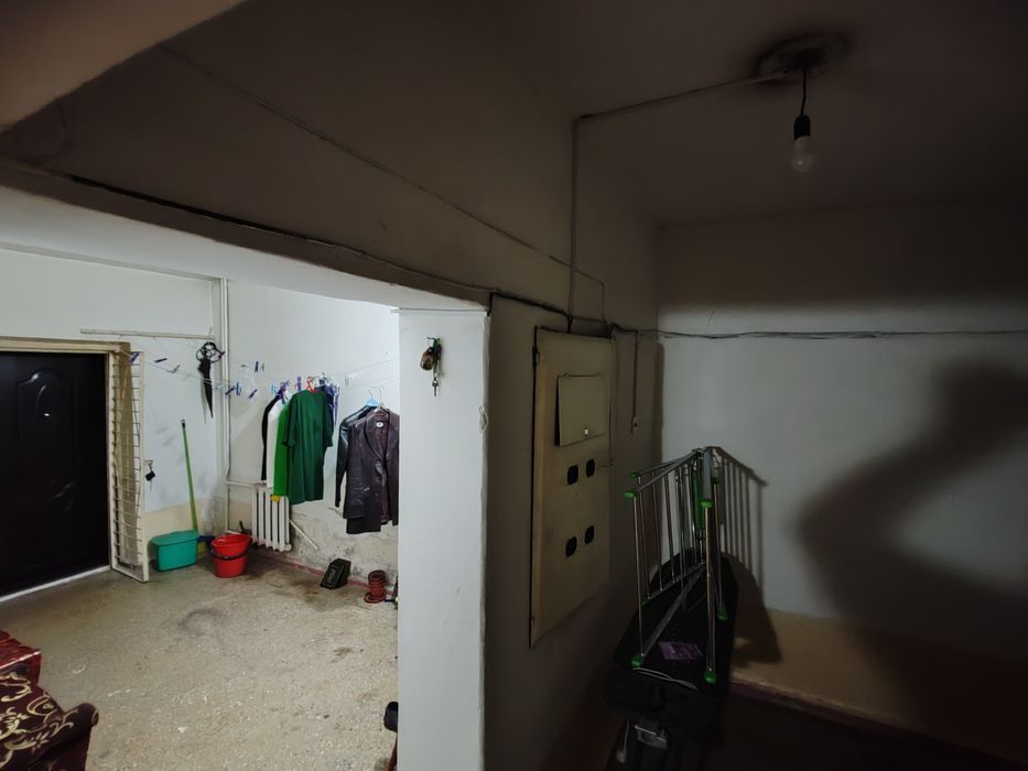 4/1/5 Дархан Спецплан 120кв. 2 сан узла. Парковка. Под офис салон. Сво