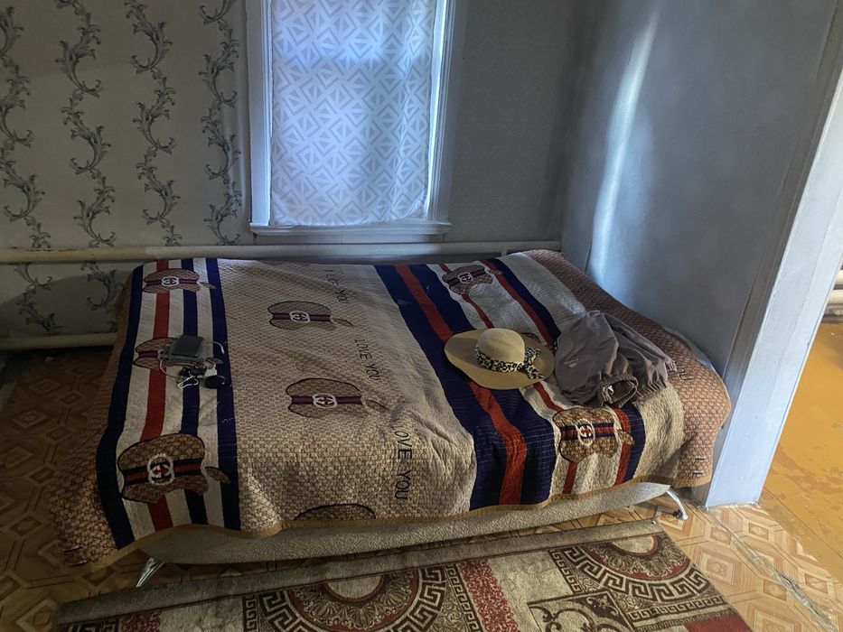 Продам диван и кресло