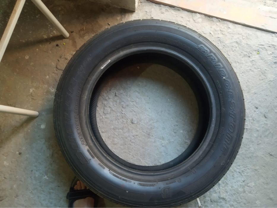 Продам покрышки R17