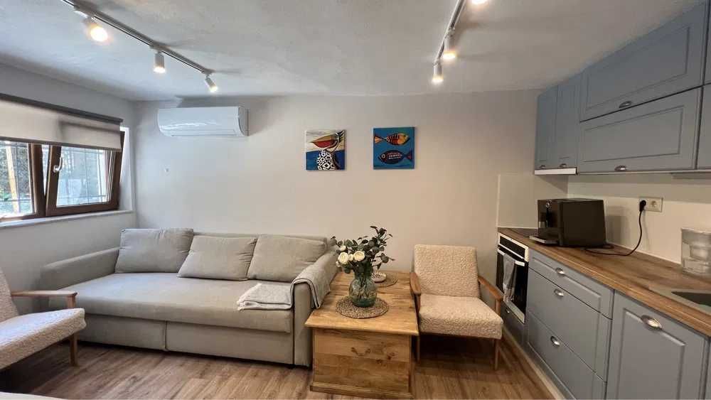 Дава се под наем Едностаен апартамент в с. Равадиново, Област Бургас - 30 кв.м за 300 € - Снимка #5