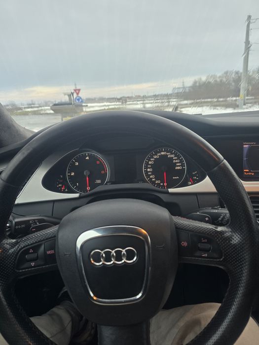 De vânzare audi a4 b8