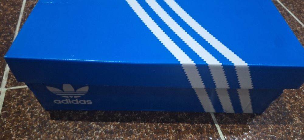 Оригинални маратонки АДИДАС