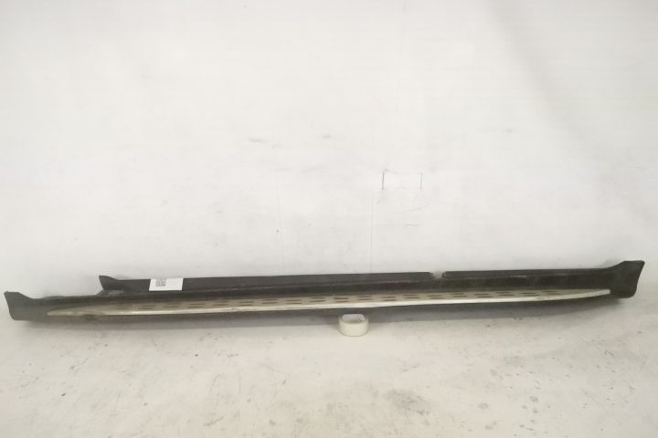 Декоративна лайсна праг тип стъпало отляво Оригинална В добро състояни