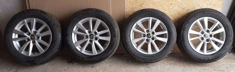 Продам диски с зимней резиной