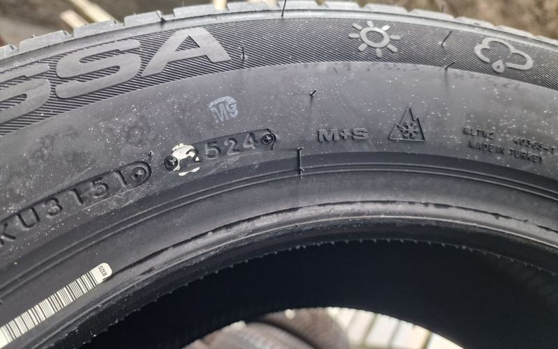 235/60/16 LASSA 4бр