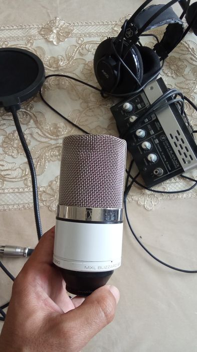 Ovoz yozish uchun komplekt tayyor