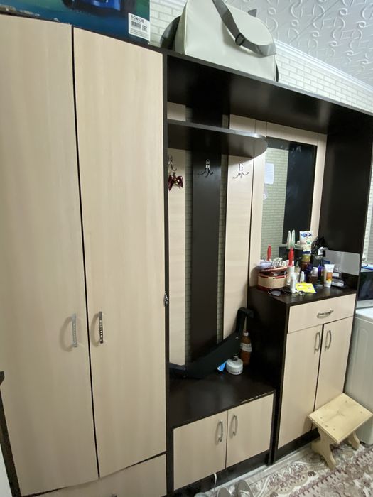 шкаф прихожный!!!