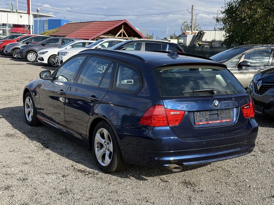 BMW Seria 3 2011 — imagine 2