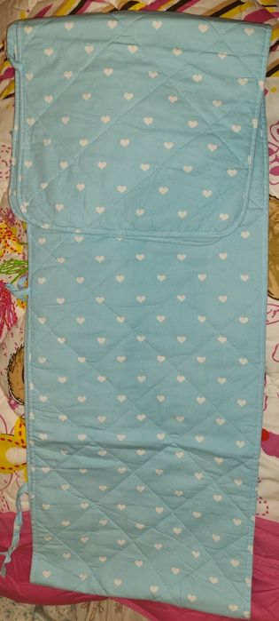 Продам комплект детского постельного белья.