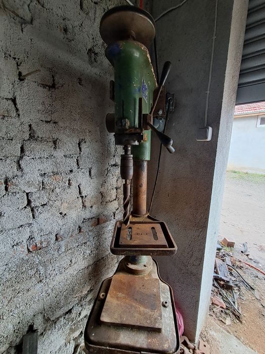 Настолна бормашина