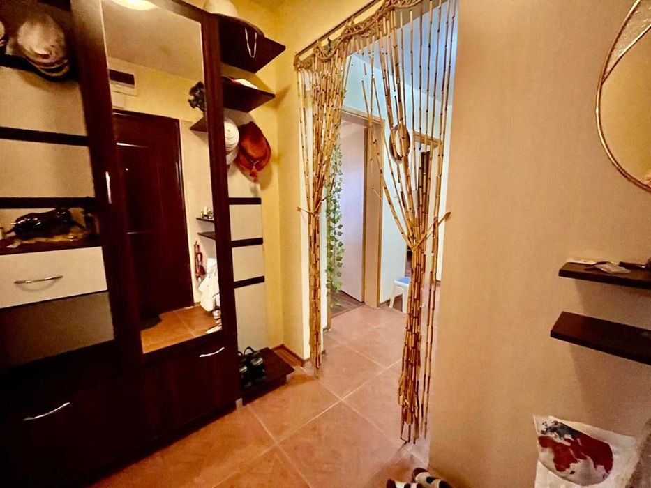 Продава се Тристаен апартамент в Бургас, Меден рудник - зона А - 90 кв.м за 584 €/кв.м - Снимка #8