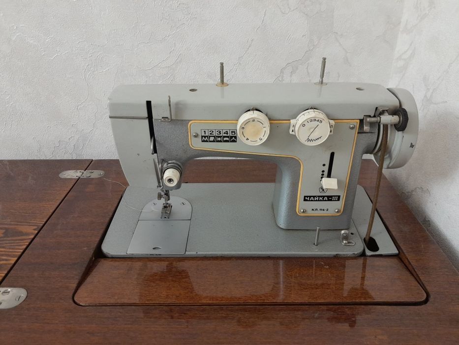 Швейная машинка "Чайка"