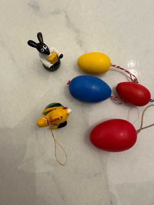 Figurine decorative lemn paste Germania anii 60 oua pasare iepure