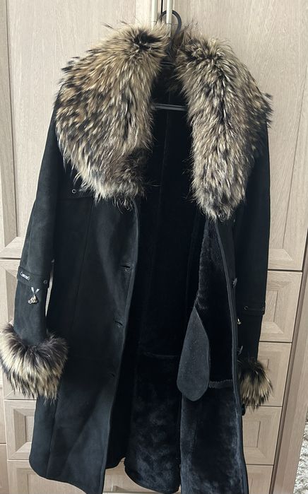 Продам дубленку женскую