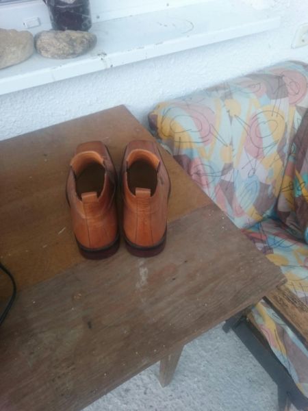 Маркови обувки кожени