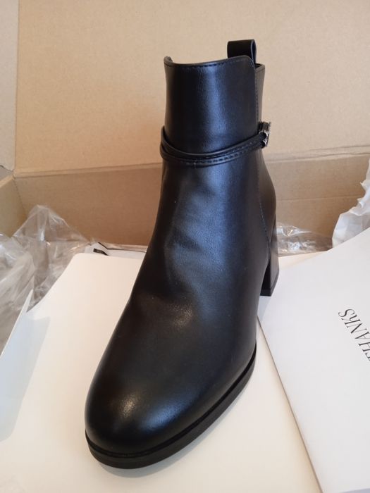 Демисезонные женские полусапожки на байке