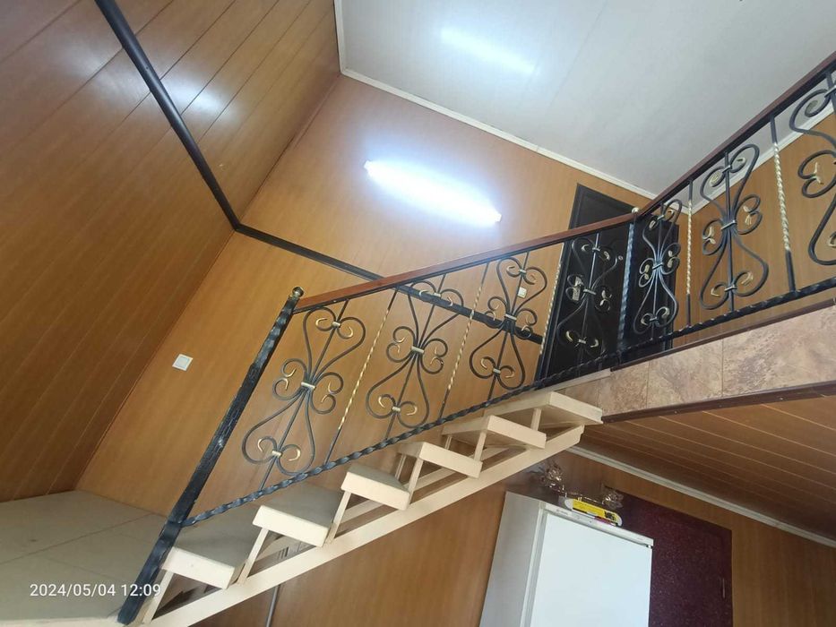 Продам коттедж р-н Аквапарка.