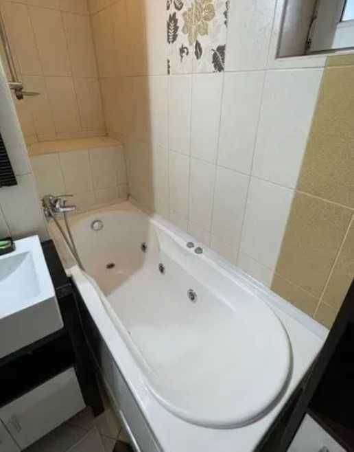 Дава се под наем Четиристаен апартамент в Пловдив, Каменица 1 - 120 кв.м за 418.71 € - Снимка #2