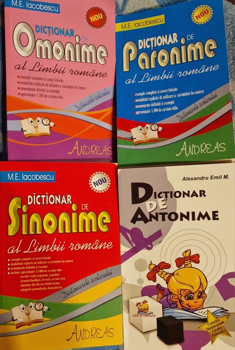 Okazie! Set de dicționare pt școală!