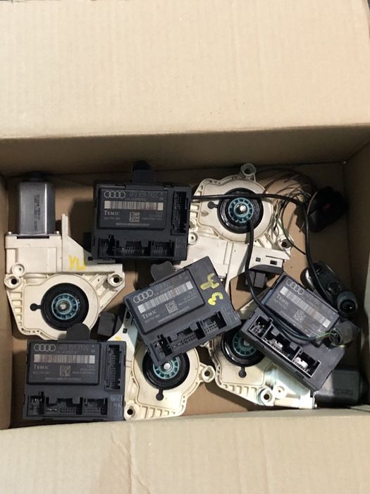 Машинки и модули за Ауди А6 Ц6