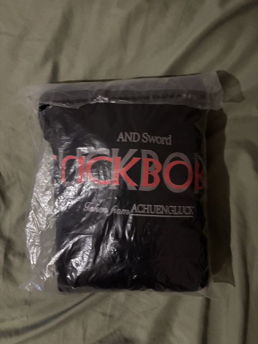 худи в новом состоянии