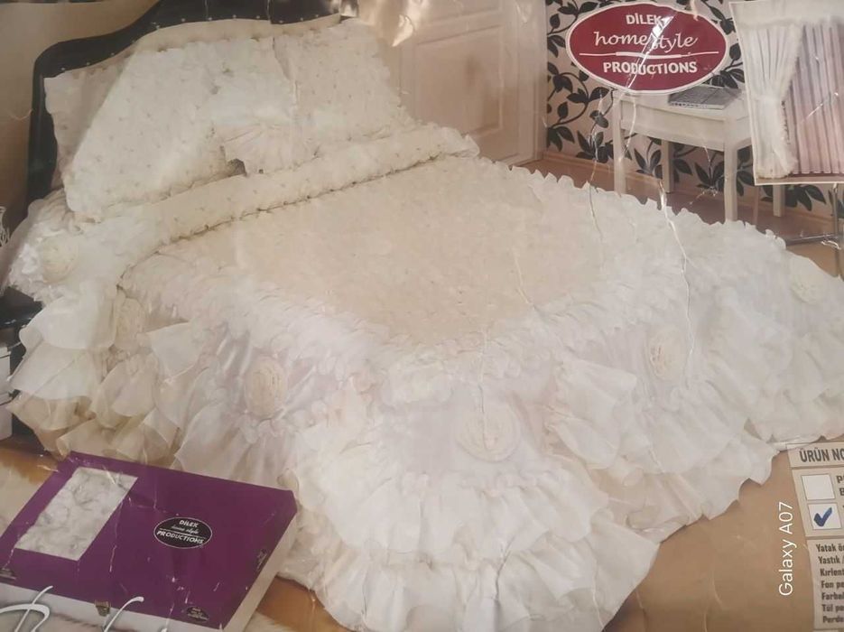 ПРОДАЕТСЯ ДЕШЕВО свадебное покрывало!!!