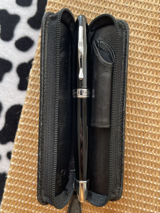 Pix Rolls Royce + husa Montblanc