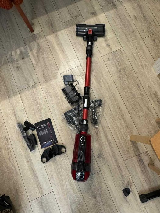 пылесос вертикальный