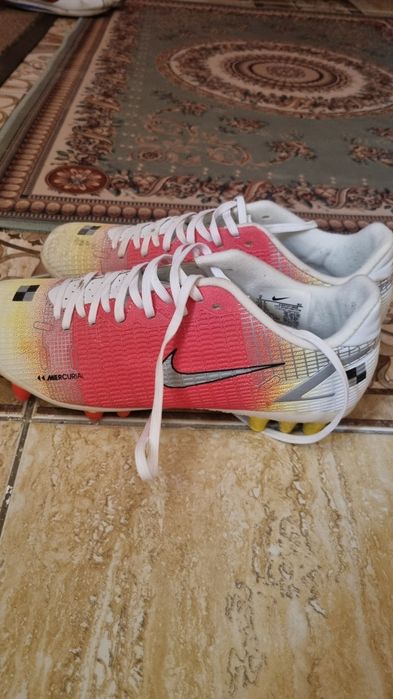 Бутсы Nike Mercurial