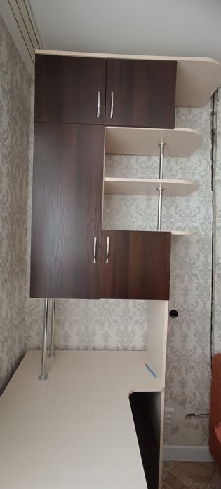 Продам стол 15 000тг