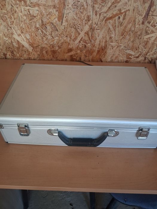 Продам микрафон со станций