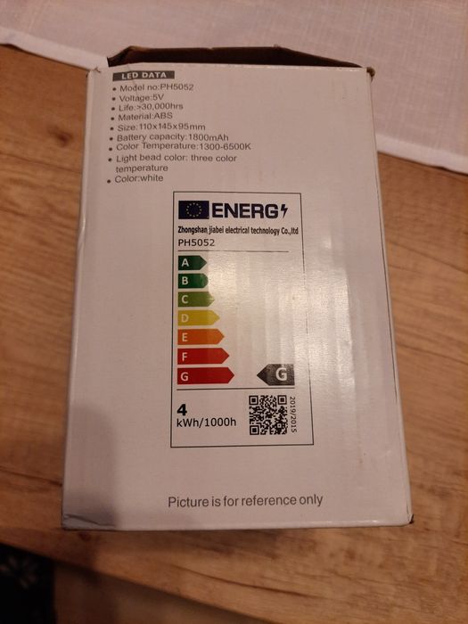 Vand lampa LED cu clema reincarcabila