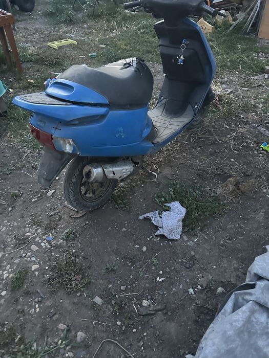 Scuter de 49 nu aprilia amigo
