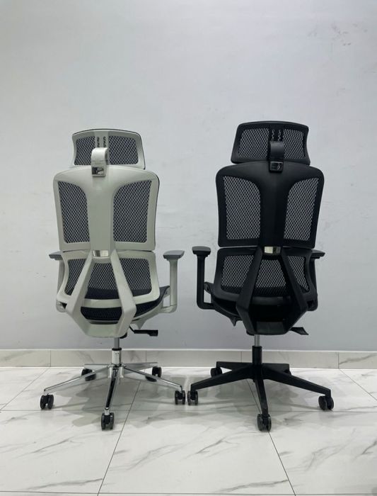 Офисное кресло модель Air pro black, grey