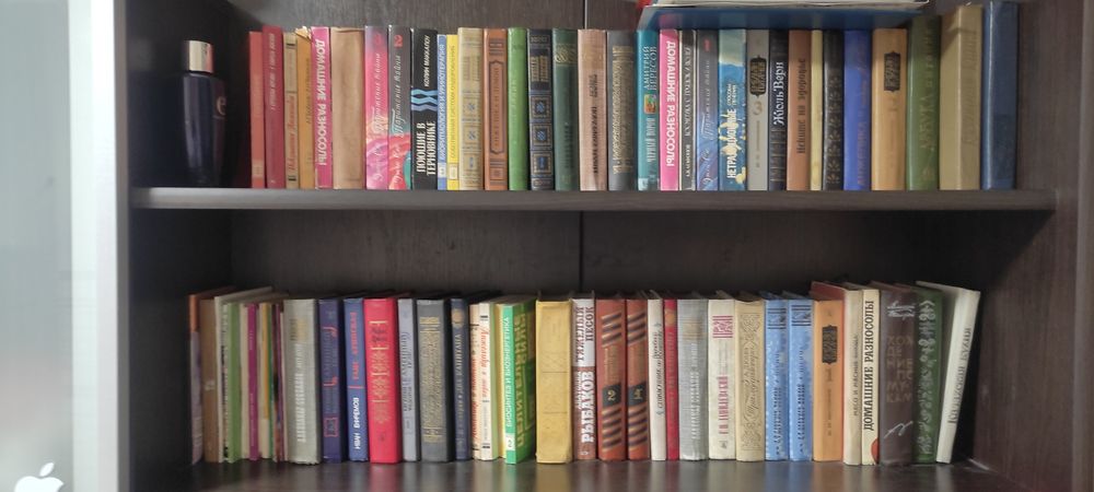 Книги разные б/у