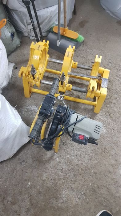 Стыковой аппарат для пайки труб