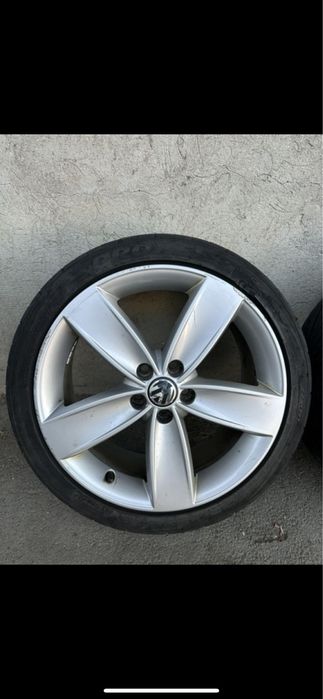 Jante Vw Passat Cc Eos Scirocco Golf cu cauc 215/40/R17 7jx17et46