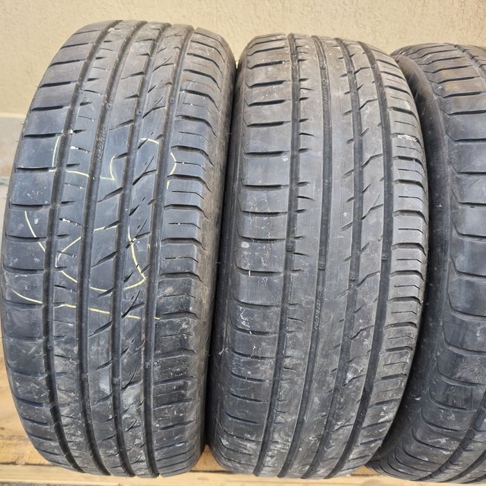 Anvelope 225/60R18 marca Kumho, DOT 2021,6 mm