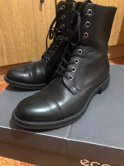 Женские ботинки ECCO