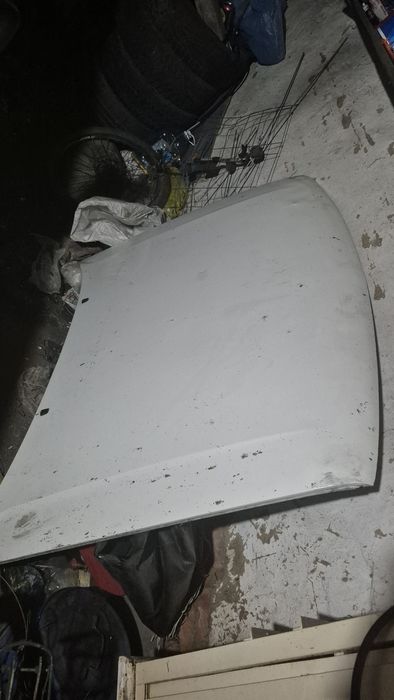 Продам капот ауди 80б3