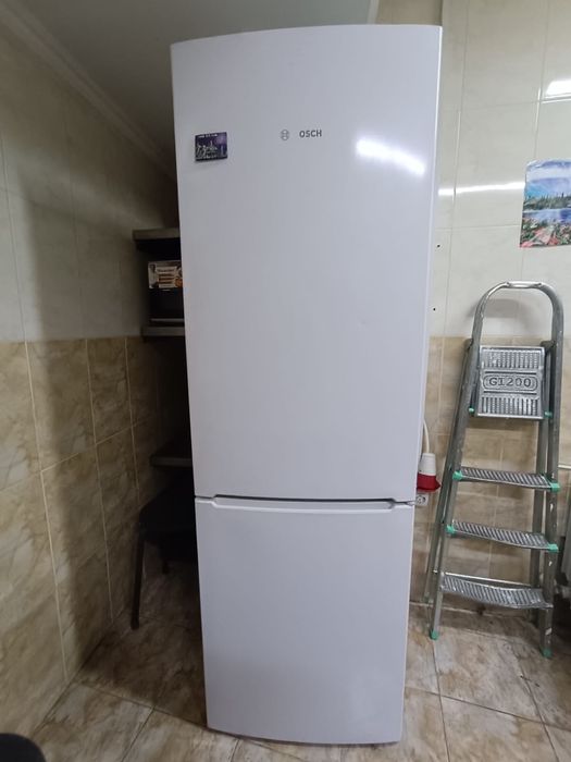 Холодильник Bosch, в отличном состоянии