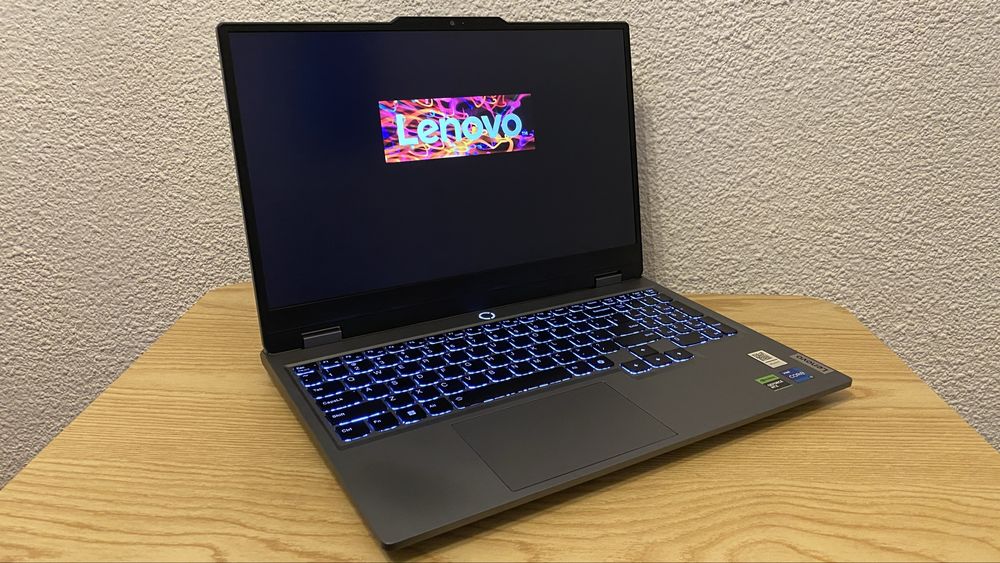 Laptop Gaming Lenovo LOQ 15IRX9