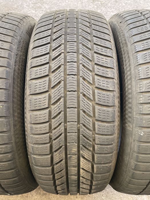 4 броя Зимни Гуми 205/55/17 CONTINENTAL TS 870 P ДОТ: 3421