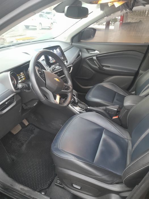 шевролет трекер2